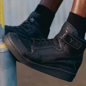 adidas Y-3 Forum Hi OG ‘Triple Black’